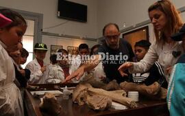 Imagen de Alumnos de 3&deg; grado de la escuela 247 visitaron el Museo Municipal