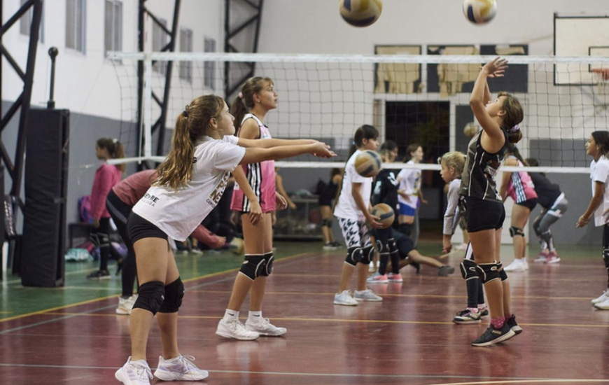 Imagen de El V&oacute;ley Femenino de Uni&oacute;n, tendr&aacute; actividad jueves, viernes y s&aacute;bado con partidos de local y visitante.