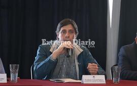 Imagen de Transformaci&oacute;n de la ruta 21 en autov&iacute;a entre Fighiera y Alvear