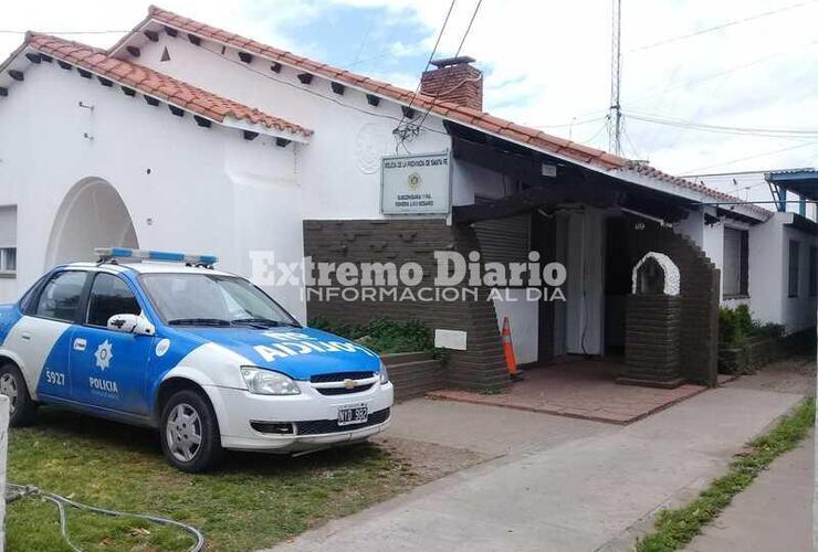 Imagen de Fighiera: Robaron un cami&oacute;n