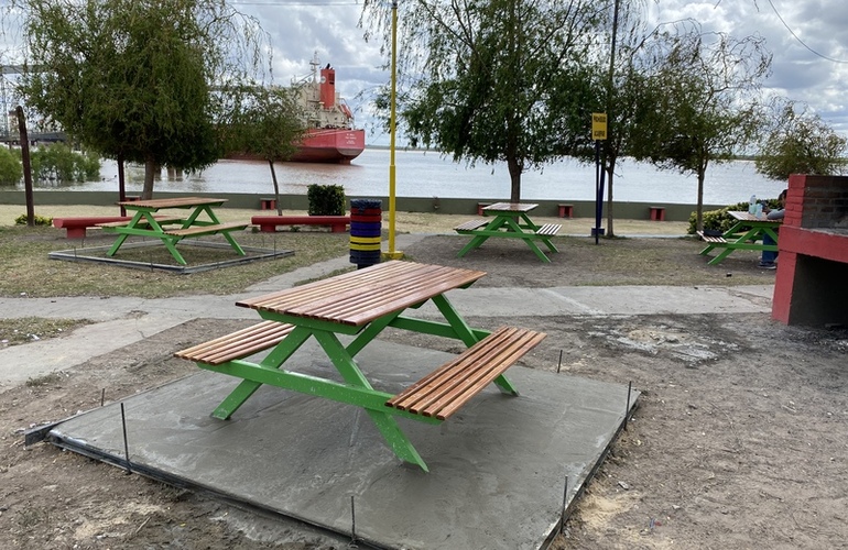 Imagen de Se realizaron importantes tareas en el espacio p&uacute;blico del Puerto Local