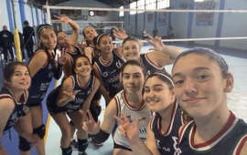Imagen de V&oacute;ley Femenino: La Sub-18 de A.S.A.C. venci&oacute; a N&aacute;utico por la Semifinal de vuelta y pas&oacute; a la Final del torneo.