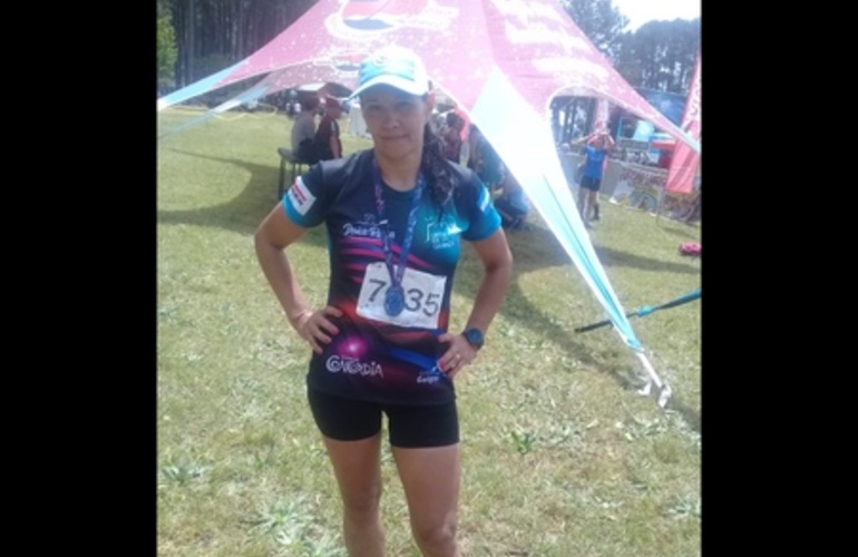 Imagen de Juana Miño fue 6to puesto en su categoría en los 70 km del Cruce de Salto Grande.