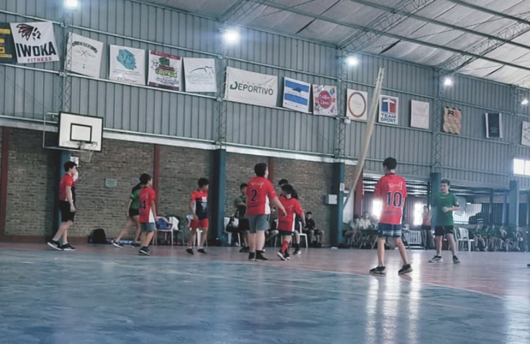 Imagen de El handball de Talleres, venció a Villa Cassini en todas las categorías en una jornada amistosa.