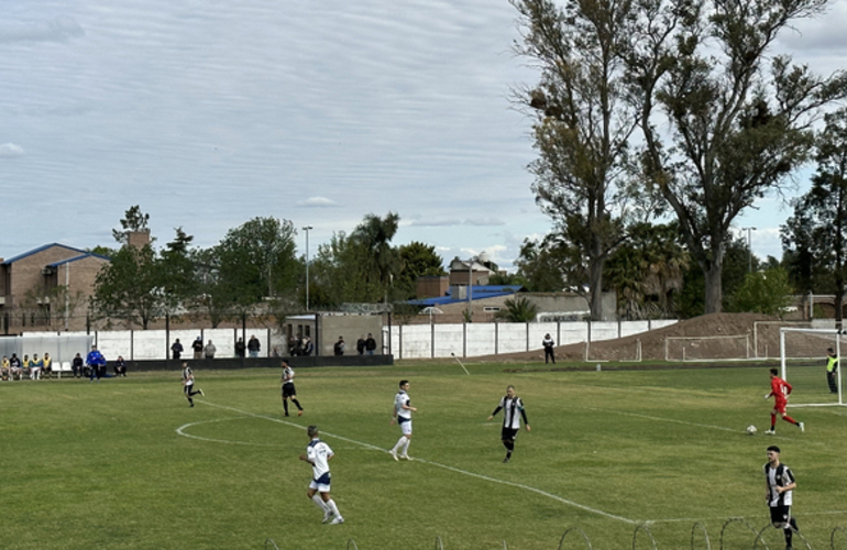 Imagen de 1era División: Unión venció de local  3-0 a Central Argentino por los Cuartos de Final de Ida.