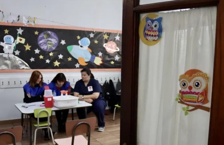 Imagen de El gobierno provincial vacunará "casa por casa" a los niños menores de cuatro años