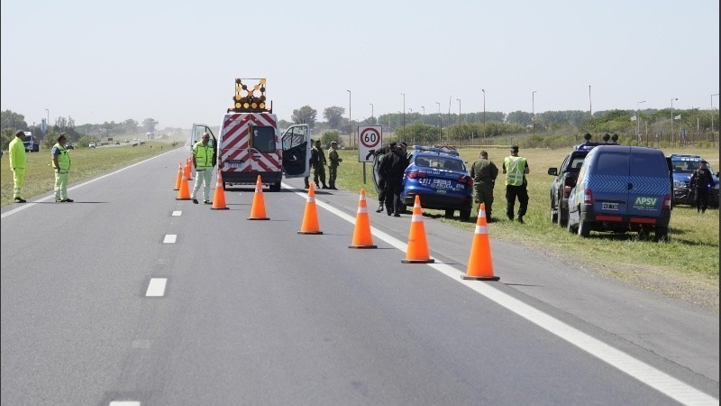 El siniestro ocurri&oacute; a la altura de la planta de General Motors en la mano de la autopista que va hacia Buenos Aires. (Alan Monz&oacute;n / Rosario3)