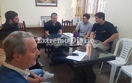 Imagen de Francisco I: No pueden construir porque no tienen luz