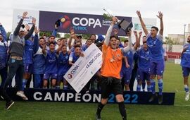 Imagen de Argentino de Rosario se consagr&oacute; campe&oacute;n de la Copa Santa Fe tras vencer en la final a 9 de julio de Rafaela