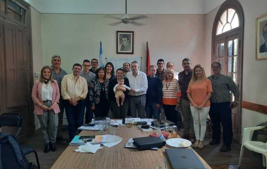 Imagen de Encuentro en el comit&eacute; del PDP en Santa Fe