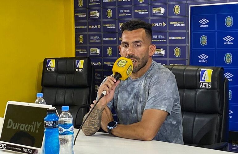 Imagen de Carlos Tévez renunció a su cargo como entrenador de Rosario Central