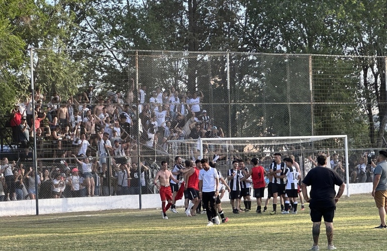 Imagen de Unión pasó a Semifinales, tras vencer por penales a Central Argentino en 1era División.