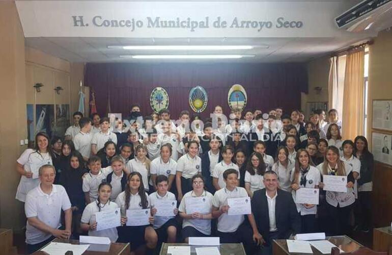 Imagen de Alumnos de 7° grado de la escuela Santa Lucía fueron concejales por un día