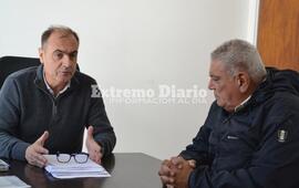 Imagen de Carlos Pighin se reuni&oacute; con los Bomberos Voluntarios