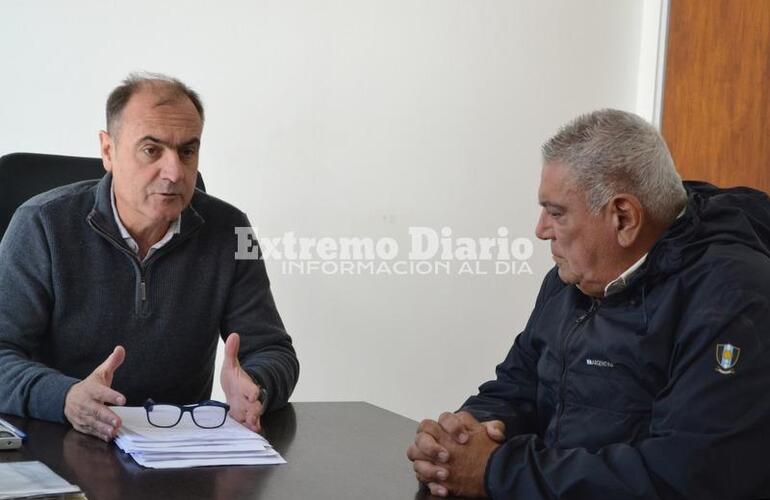 Imagen de Carlos Pighin se reunió con los Bomberos Voluntarios