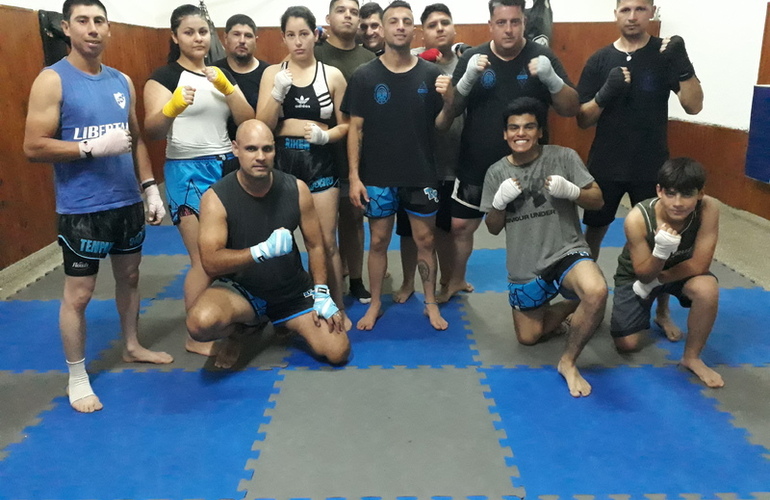 Imagen de Muay Thai, otras de las disciplinas,  que crecen en el club Libertad de General Lagos