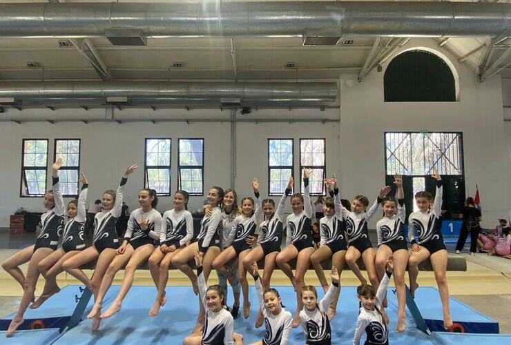 Imagen de La Gimnasia Art&iacute;stica de C.A.U. se destac&oacute; en Torneo Escuelita en Rosario.