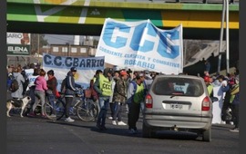 Imagen de Anuncian una decena de piquetes en Rosario y la regi&oacute;n