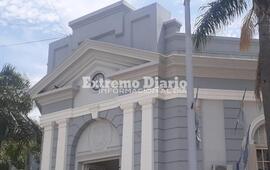 Imagen de La municipalidad dej&oacute; sin efecto la suspensi&oacute;n y la reincorporan