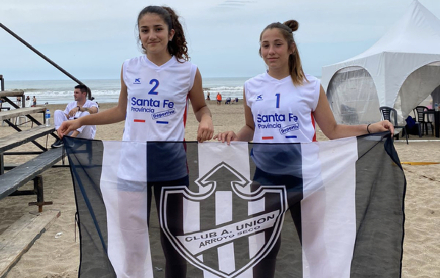 Imagen de Piacentini y Chiummiento, Medalla de Plata en Beach V&oacute;ley en los Juegos Evita 2022.