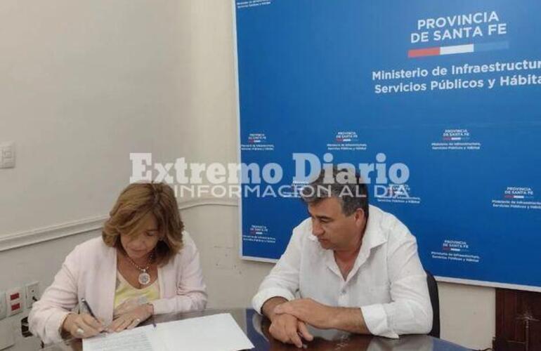 Imagen de Convenio para la obra h&iacute;drica en el &aacute;rea industrial de Pav&oacute;n