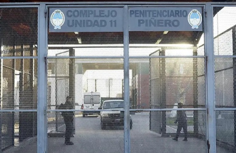 Imagen de Intent&oacute; ingresar un celular a la c&aacute;rcel de Pi&ntilde;ero y la detuvieron