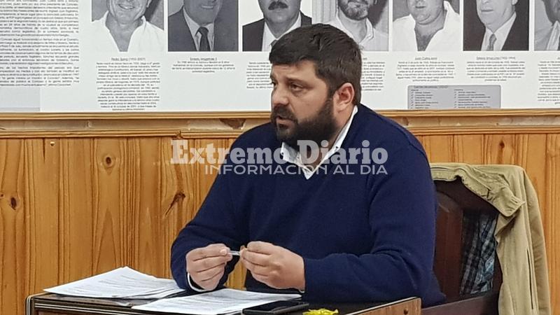 Imagen de Ghione se enoj&oacute; porque trataron un proyecto el &uacute;nico d&iacute;a que falt&oacute; por un grave problema personal
