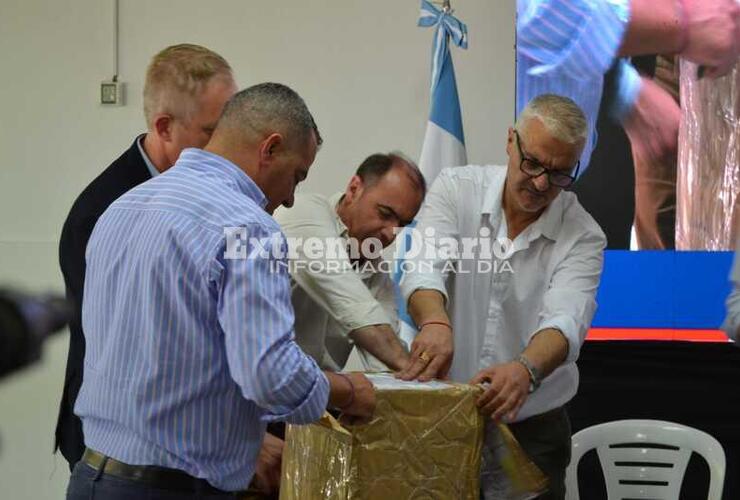 Imagen de Apertura de sobres para la autovía de la Ruta N°21