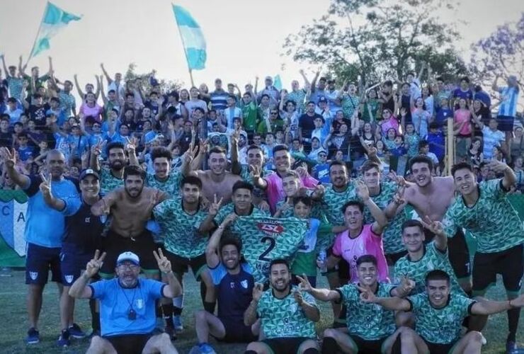 Imagen de Atlético Empalme le ganó 2 a 0 a Porvenir Talleres y se quedó con la semifinal de ida