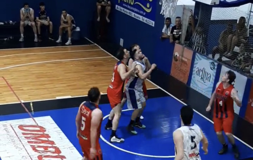 Imagen de Superliga: Talleres perdi&oacute; el primer juego de semifinales contra CAOVA
