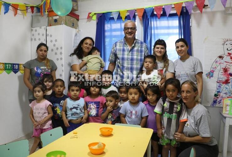 Imagen de Nizar Esper visitó el Centro de Cuidado Infantil para celebrar el 9° aniversario