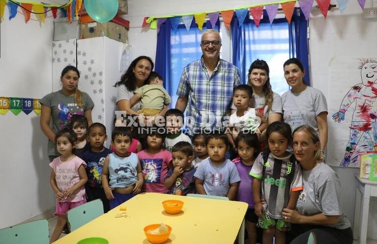 Imagen de Nizar Esper visitó el Centro de Cuidado Infantil para celebrar el 9° aniversario