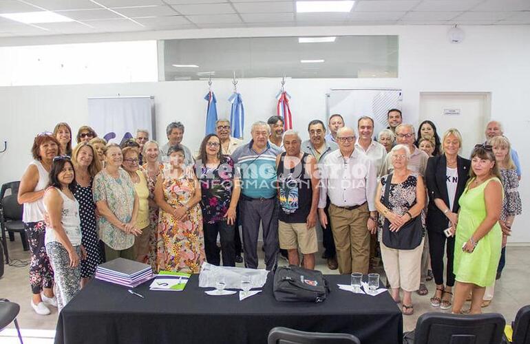 Imagen de Nuevo Centro de Jubilados y Pensionados en Alvear