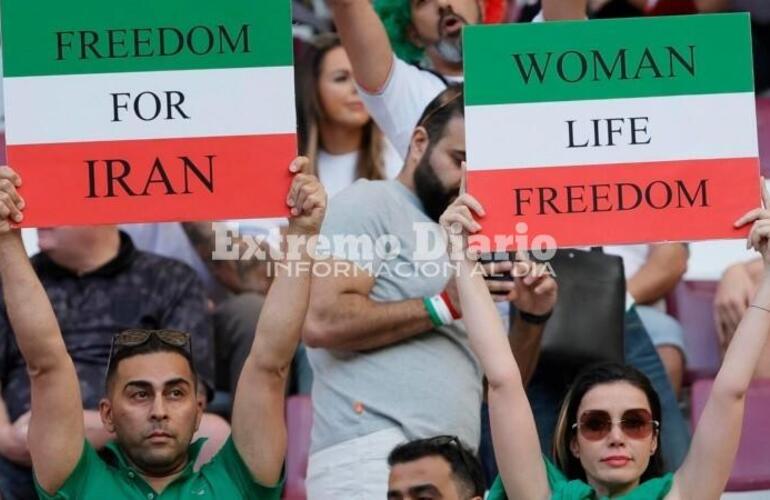 Imagen de Ir&aacute;n no cant&oacute; su propio himno en protesta al regimen de su pa&iacute;s