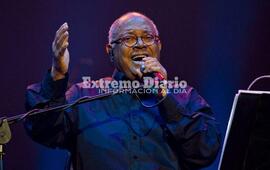 Imagen de Muri&oacute; el cantautor y guitarrista cubano Pablo Milan&eacute;s