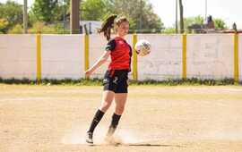 Imagen de Sof&iacute;a Sierra form&oacute; parte de la Sub 16 de Newell�s que se coron&oacute; campeona