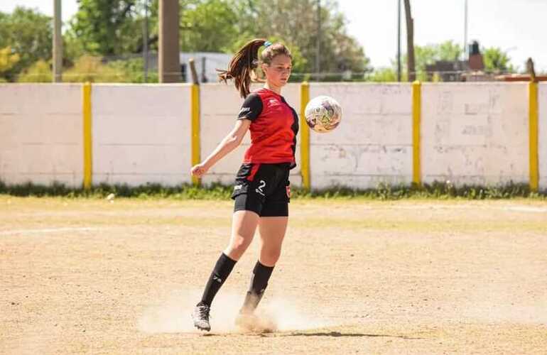 Imagen de Sofía Sierra formó parte de la Sub 16 de Newells que se coronó campeona