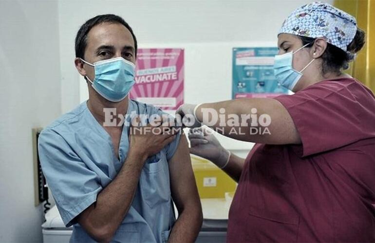 Imagen de Coronavirus en Argentina: los casos se duplicaron en dos semanas y piden reforzar vacunación