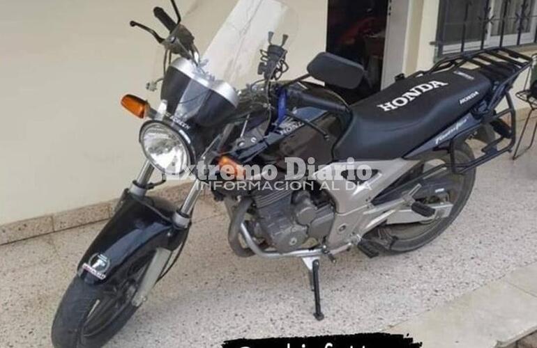 Se compartió por redes. La imagen de la moto que se difundió tras el robo.