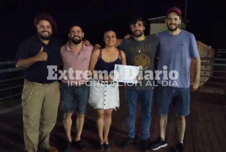 Imagen de Jesica Flores y Maxi Ballinari ganaron el Pre Cosquín de Rosario