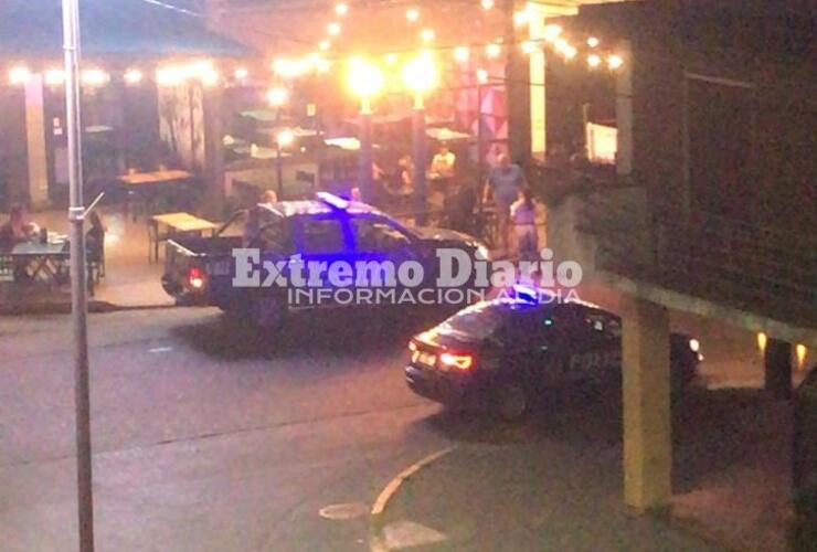 Personal policial y de GUM al momento del procedimiento anoche