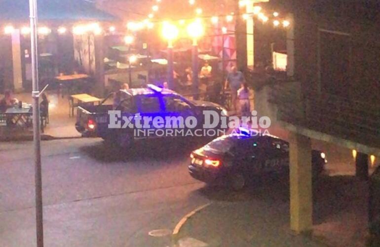 Personal policial y de GUM al momento del procedimiento anoche