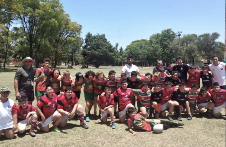 Imagen de Rugby: las infantiles y juveniles del C.A.T., viajaron a San Jorge para el cierre de temporada 2022.