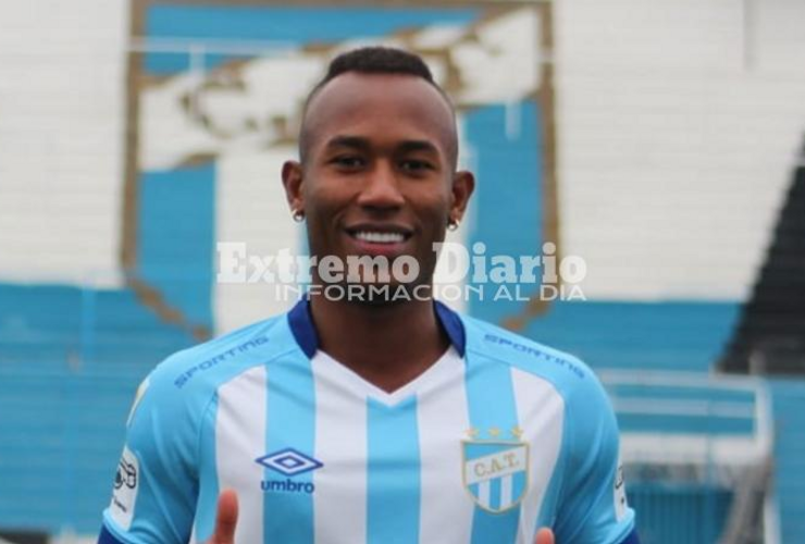 Imagen de El fútbol argentino de luto: falleció un joven jugador de Atlético Tucumán en un entrenamiento