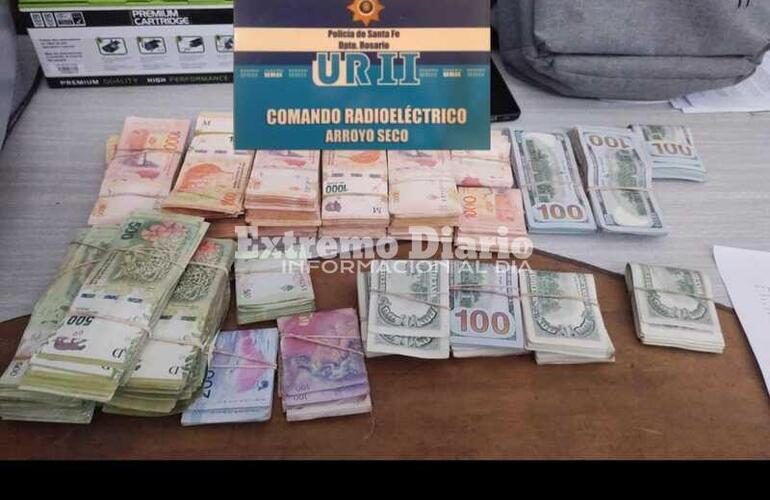 Imagen de La polic&iacute;a de Arroyo Seco incaut&oacute; 44 mil d&oacute;lares y m&aacute;s de un mill&oacute;n de pesos