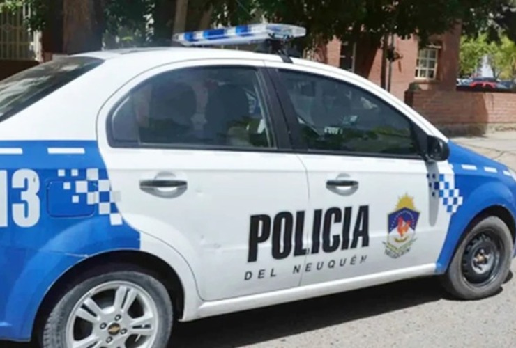 Conmoción en Neuquén: murió un futbolista de 18 años en pleno partido Conmoción en Neuquén: murió un futbolista de 18 años en pleno partido