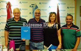 Imagen de Lote Propio: Nueva firma de contratos con vecinos de Arroyo Seco