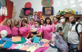Imagen de Solidaridad sin fin: Las Reinas Tejedoras lanzaron una campa&ntilde;a para sumar socios