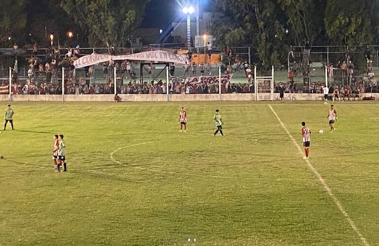 Imagen de La final de vuelta entre Riberas y Atlético Empalme se jugará el sábado a las 20hs