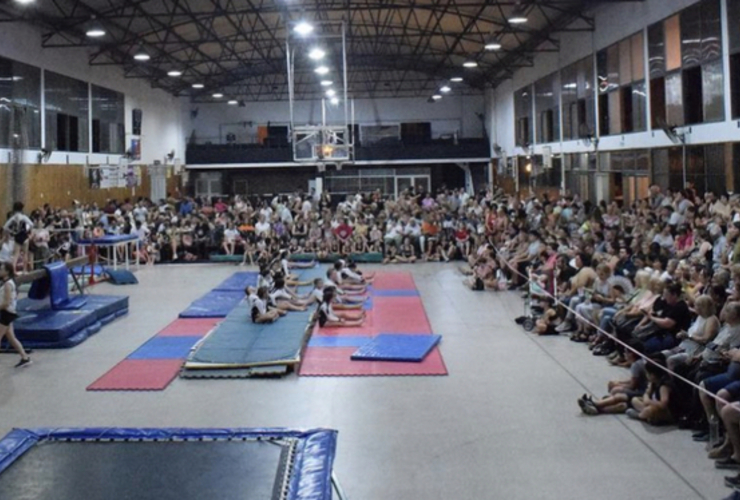 Imagen de La Gimnasia Art&iacute;stica de Uni&oacute;n, realiz&oacute; su Gala de fin de a&ntilde;o.